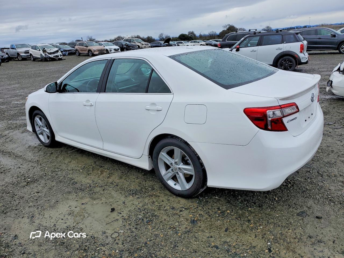 Toyota Camry 2012
