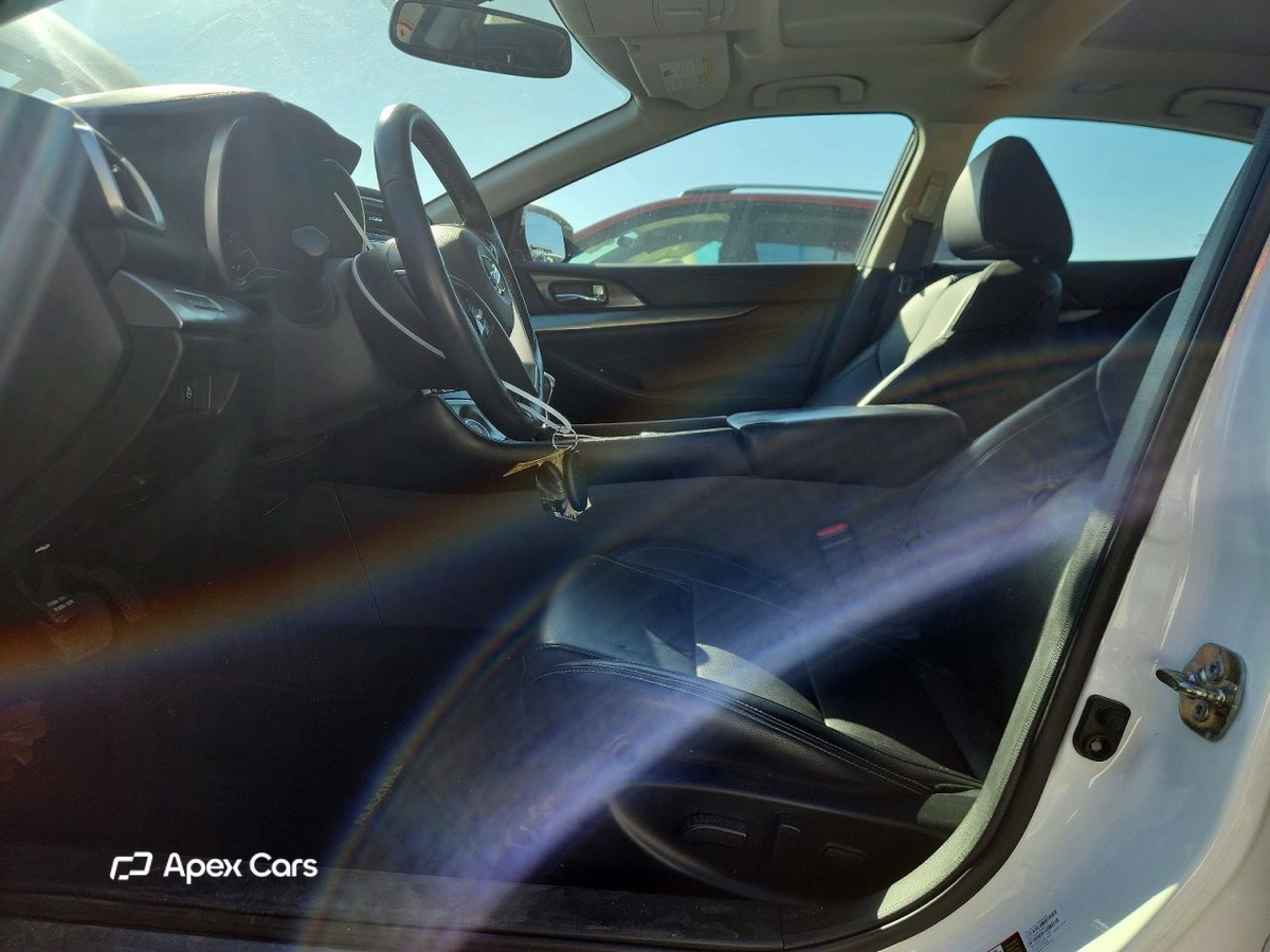 Nissan Maxima 2019