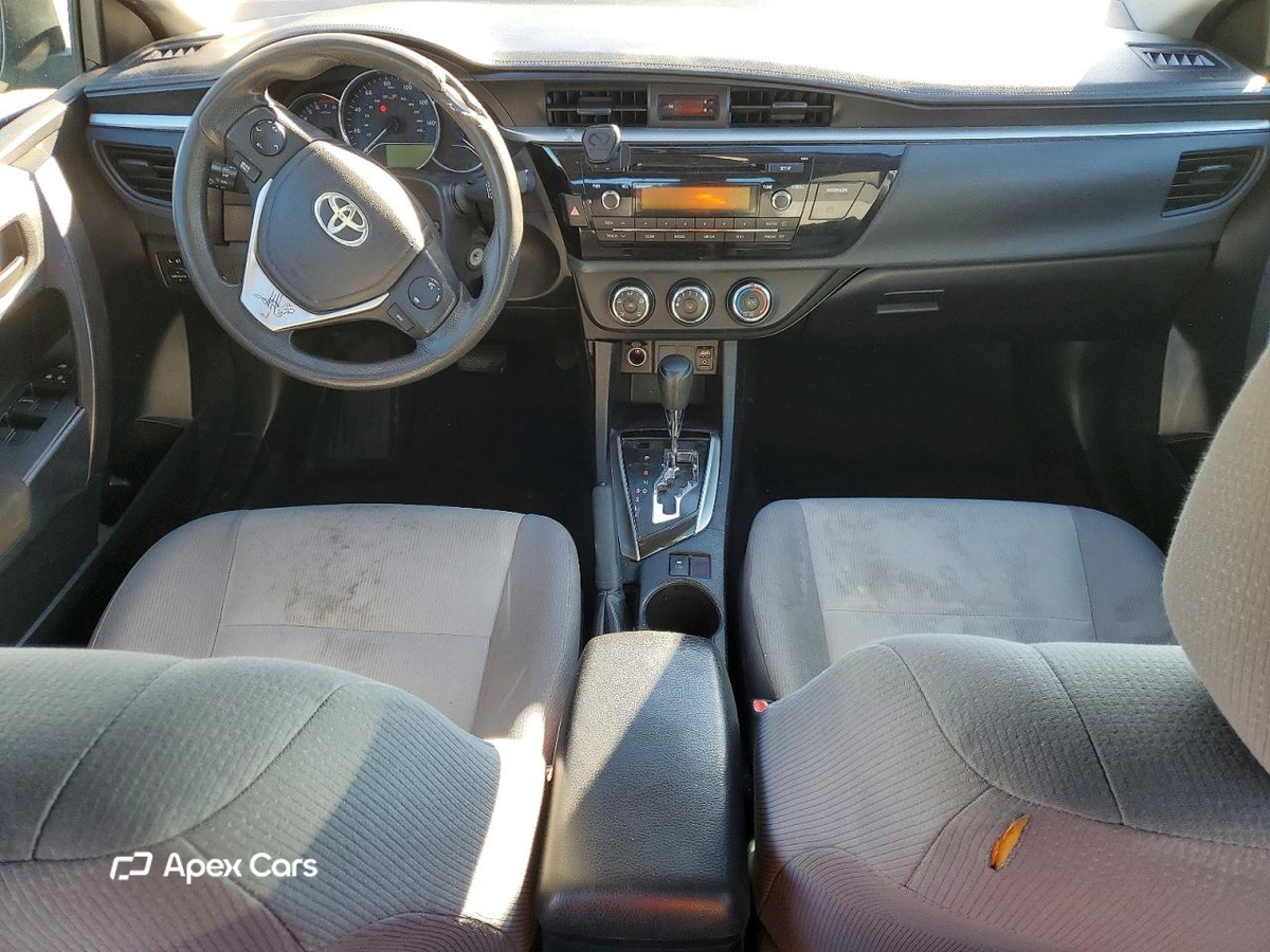 Toyota Corolla 2015