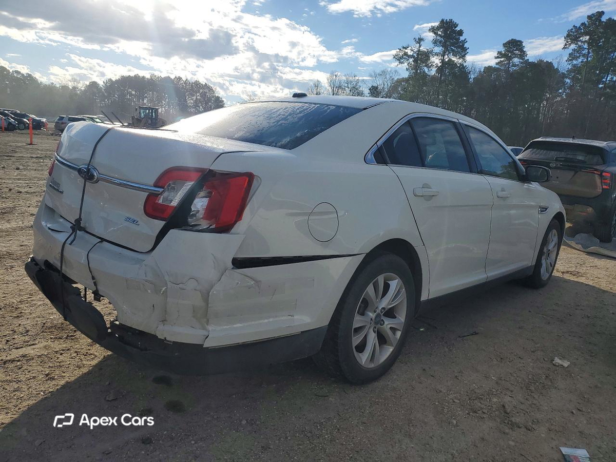 Ford Taurus 2012