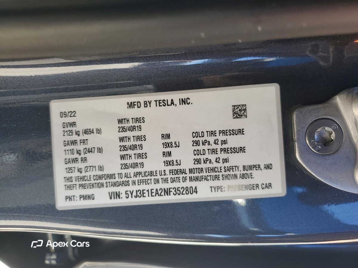 Tesla Model 3 2022