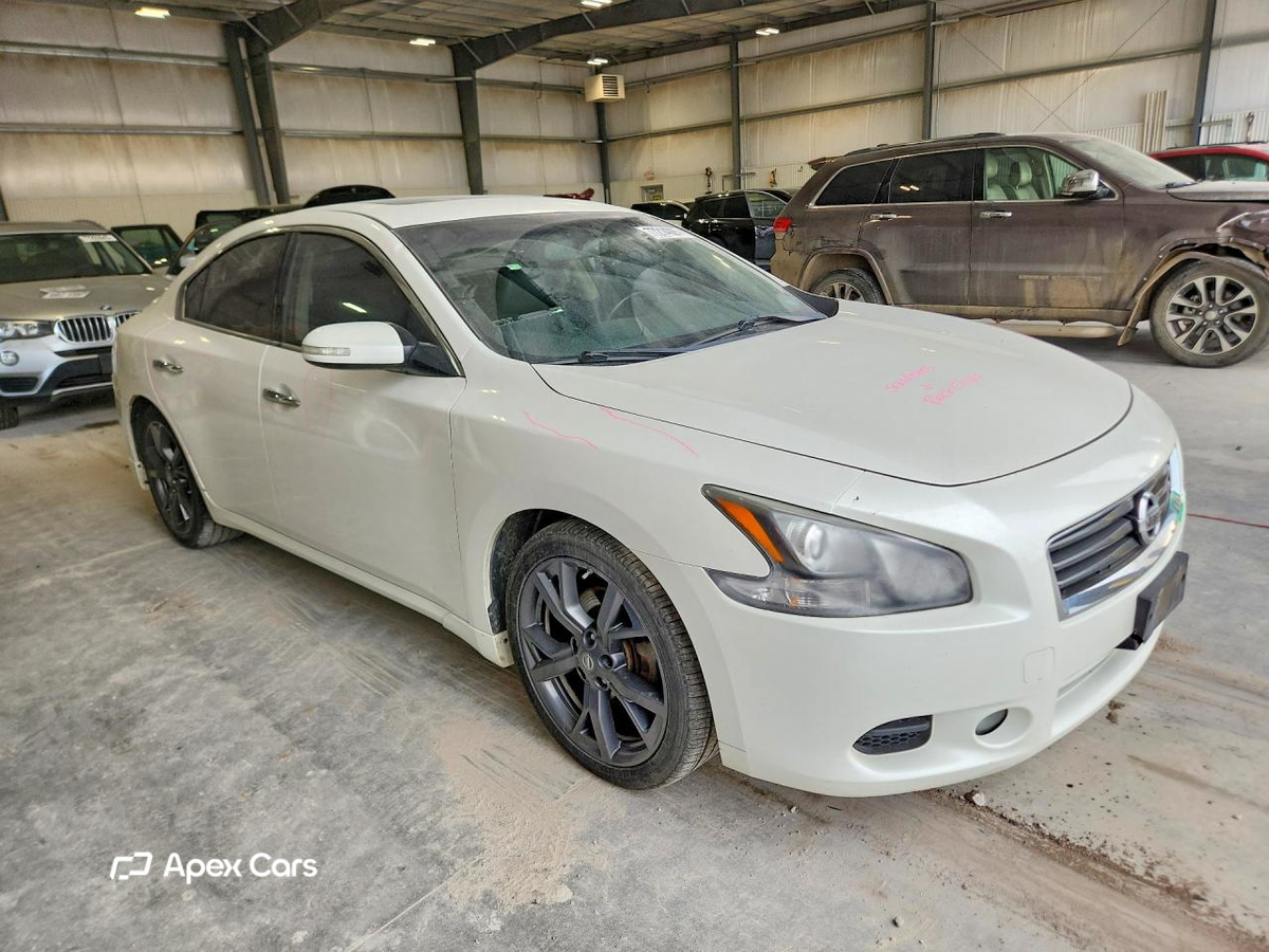 Nissan Maxima 2014