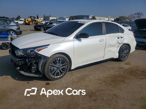 Kia Forte 2024 - Image 1 of 12