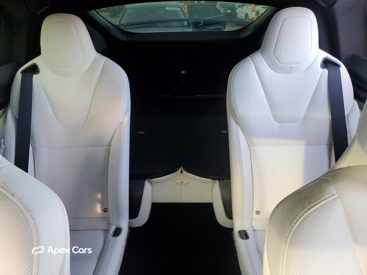 Tesla Model X 2019
