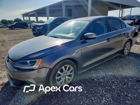 Volkswagen Jetta 2014 - Image 1 of 13