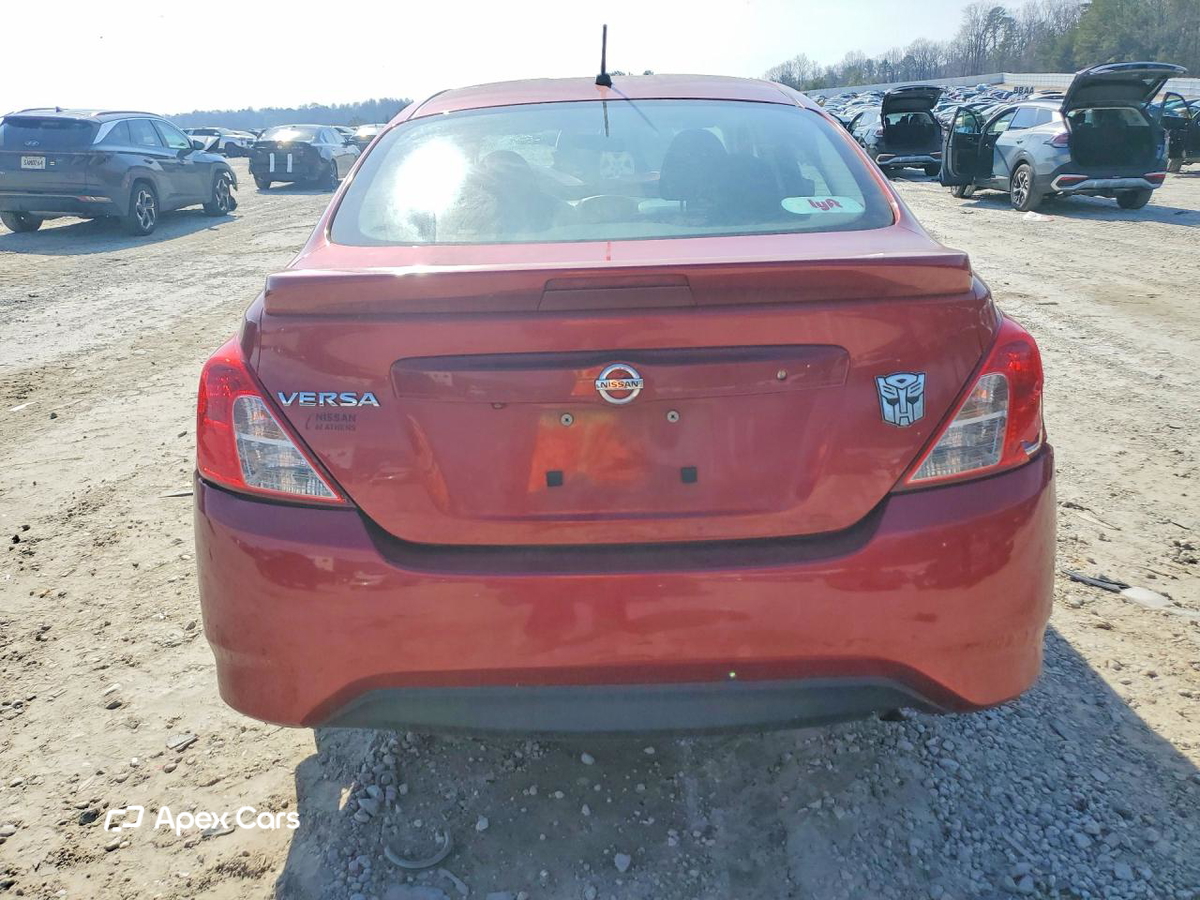 Nissan Versa 2019