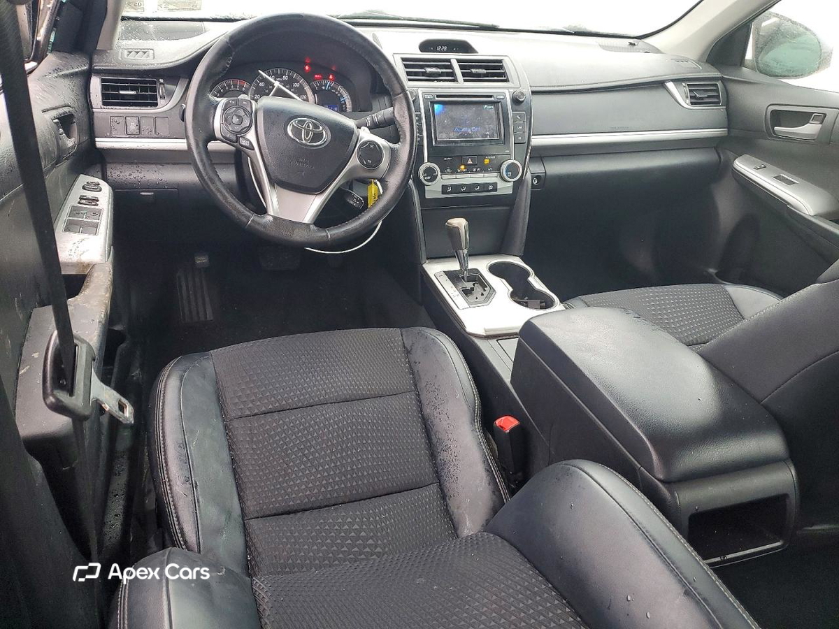 Toyota Camry 2012