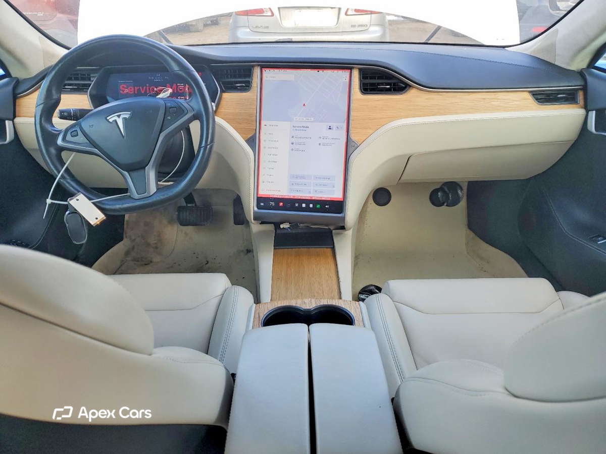 Tesla Model S 2018