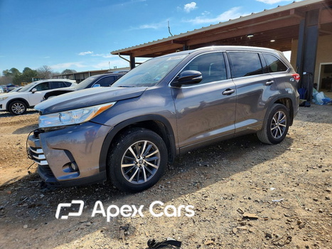 Toyota Highlander 2018 - Image 1 of 14