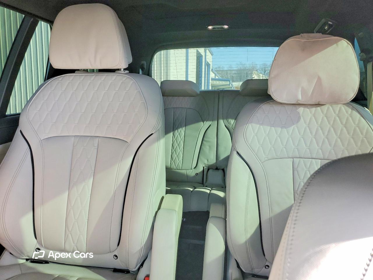 BMW X7 2020