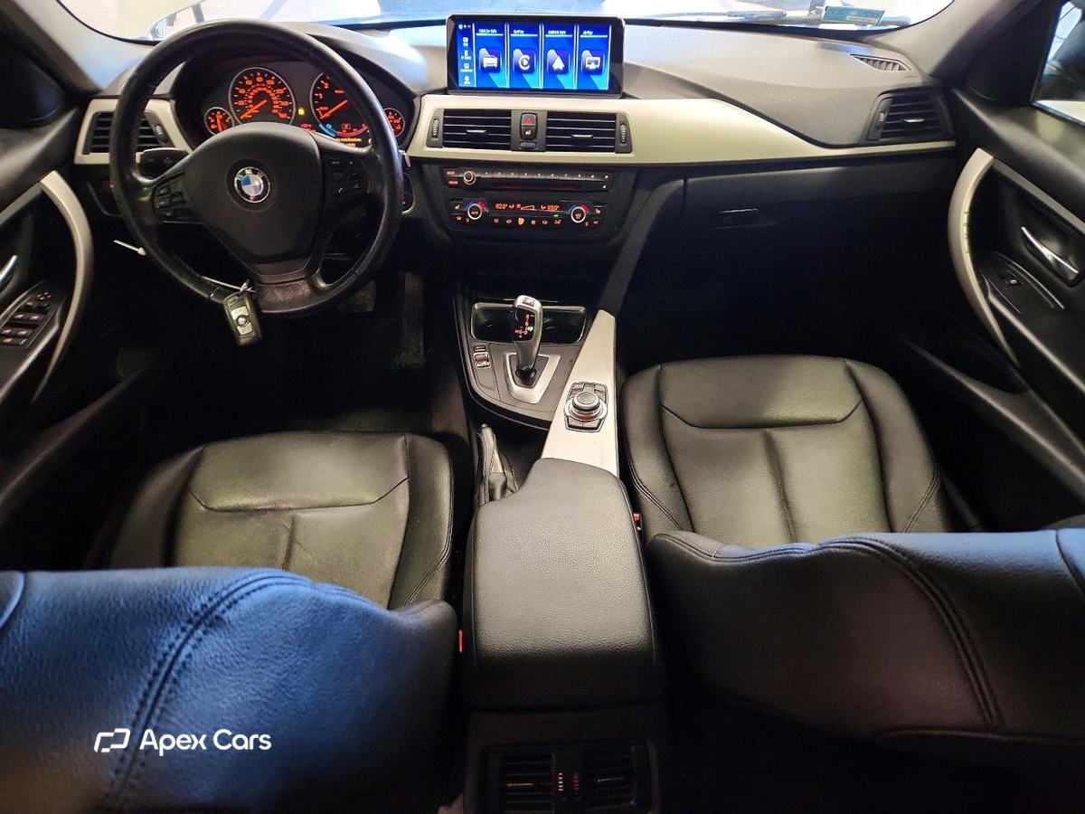 BMW Series 3 2013