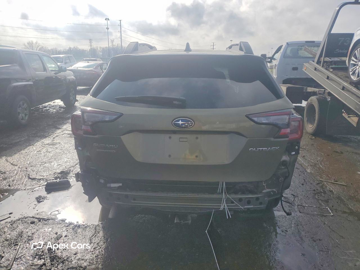 Subaru Outback 2025