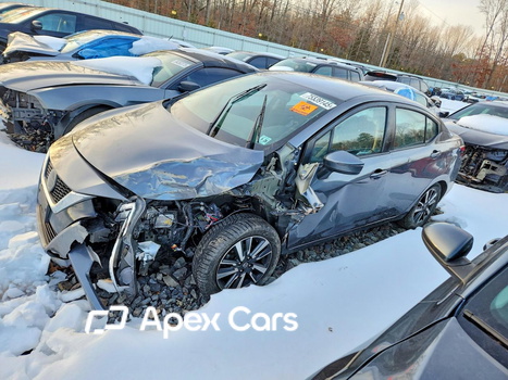 Nissan Versa 2021 - Image 1 of 12