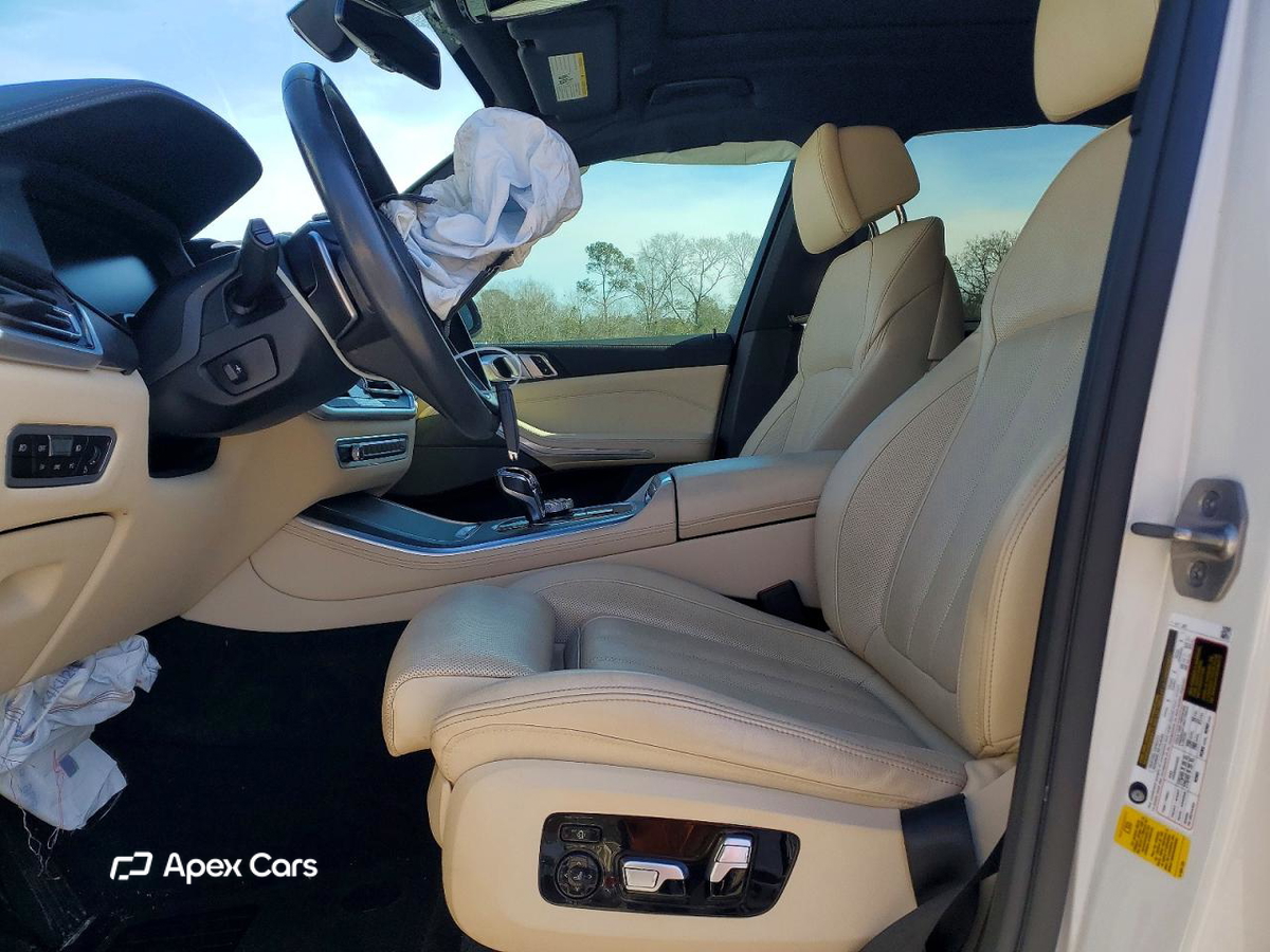 BMW X5 2021