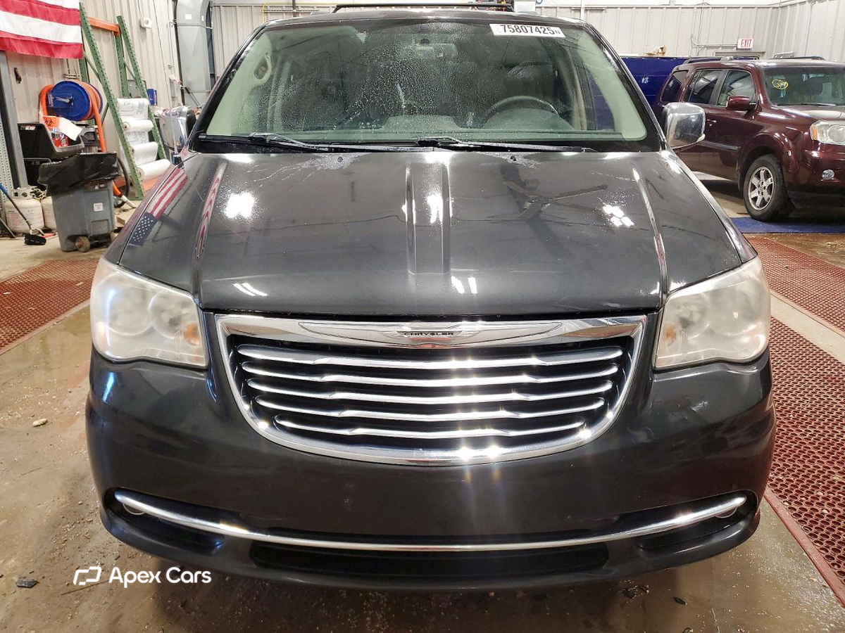 Chrysler Voyager 2012