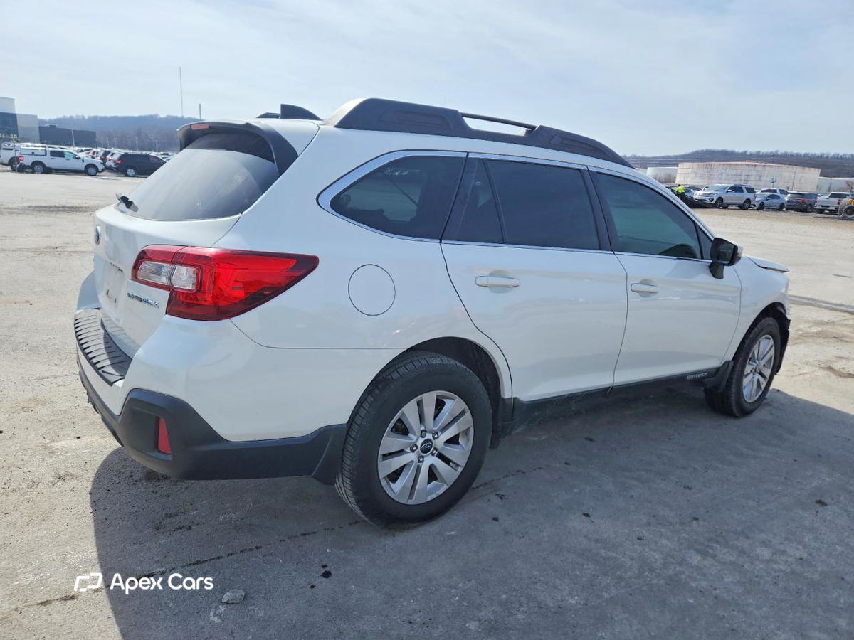 Subaru Outback 2018