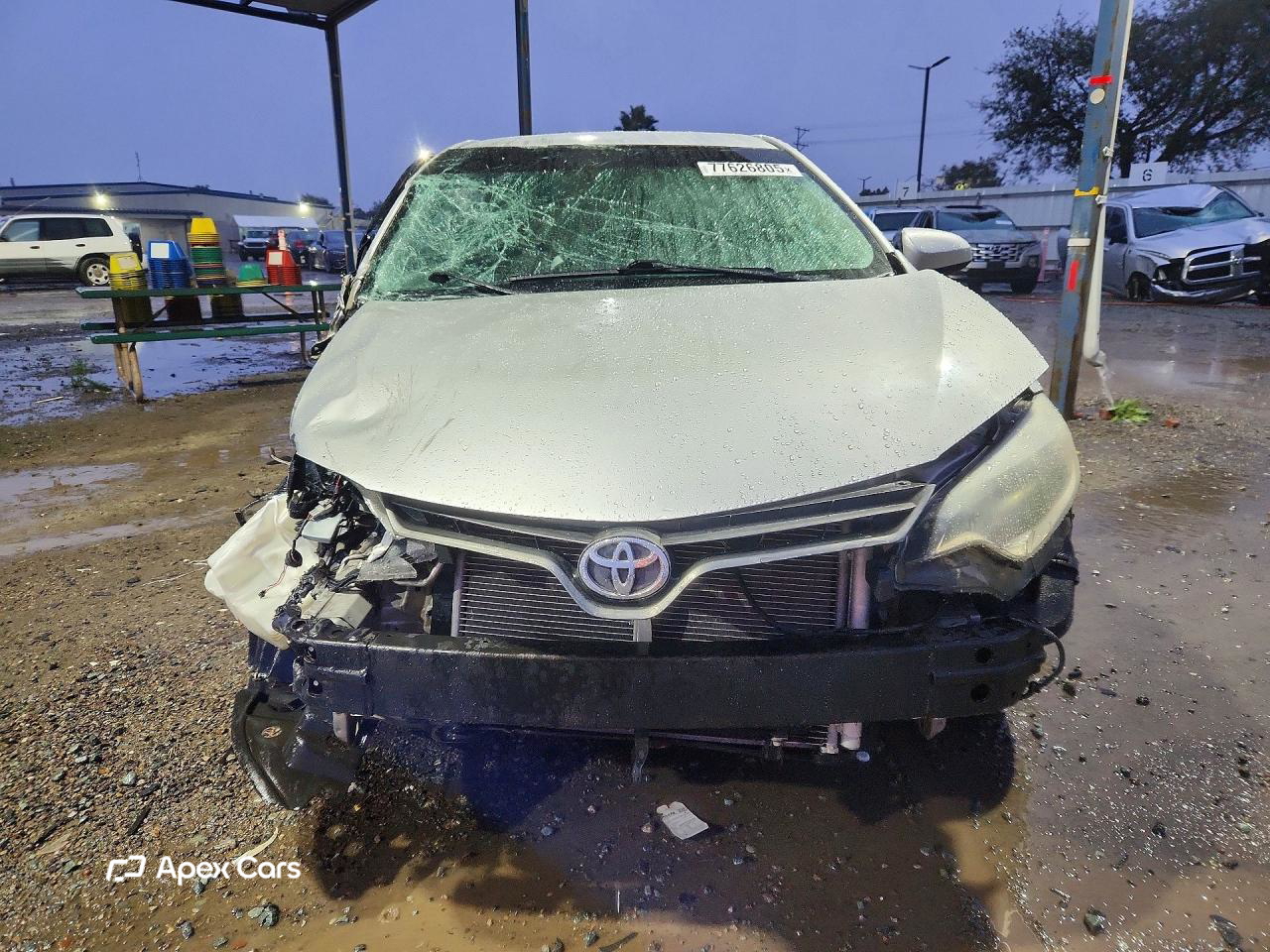 Toyota Corolla 2015