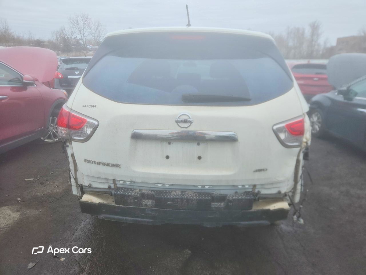 Nissan Pathfinder 2016