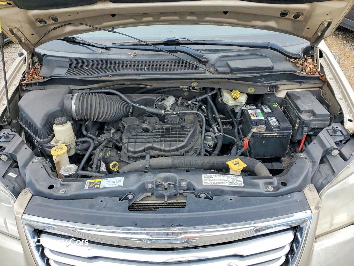 Chrysler Voyager 2013