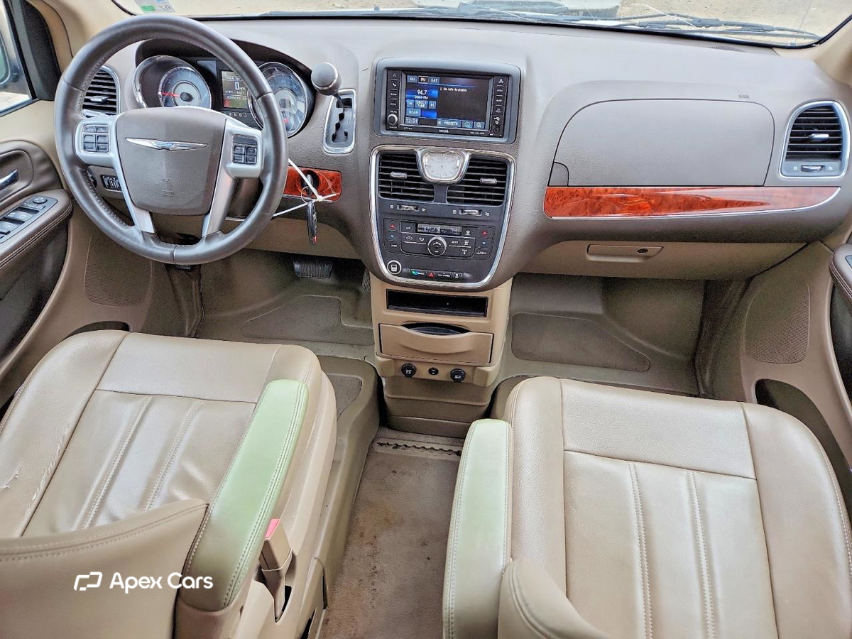 Chrysler Voyager 2014