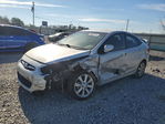 Hyundai Accent 2013