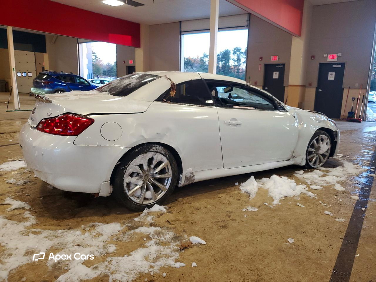 Infiniti G 2012
