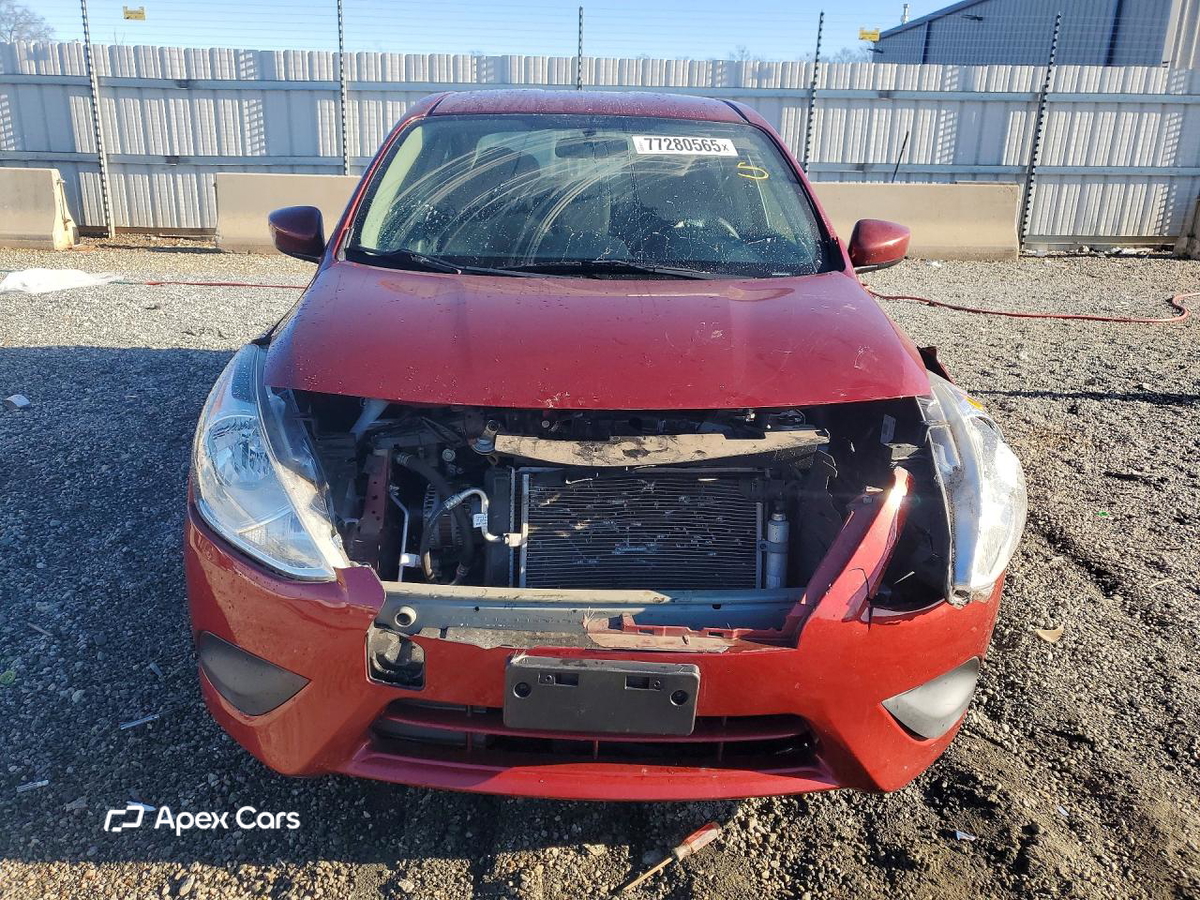 Nissan Versa 2018