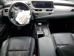 Lexus ES 2019