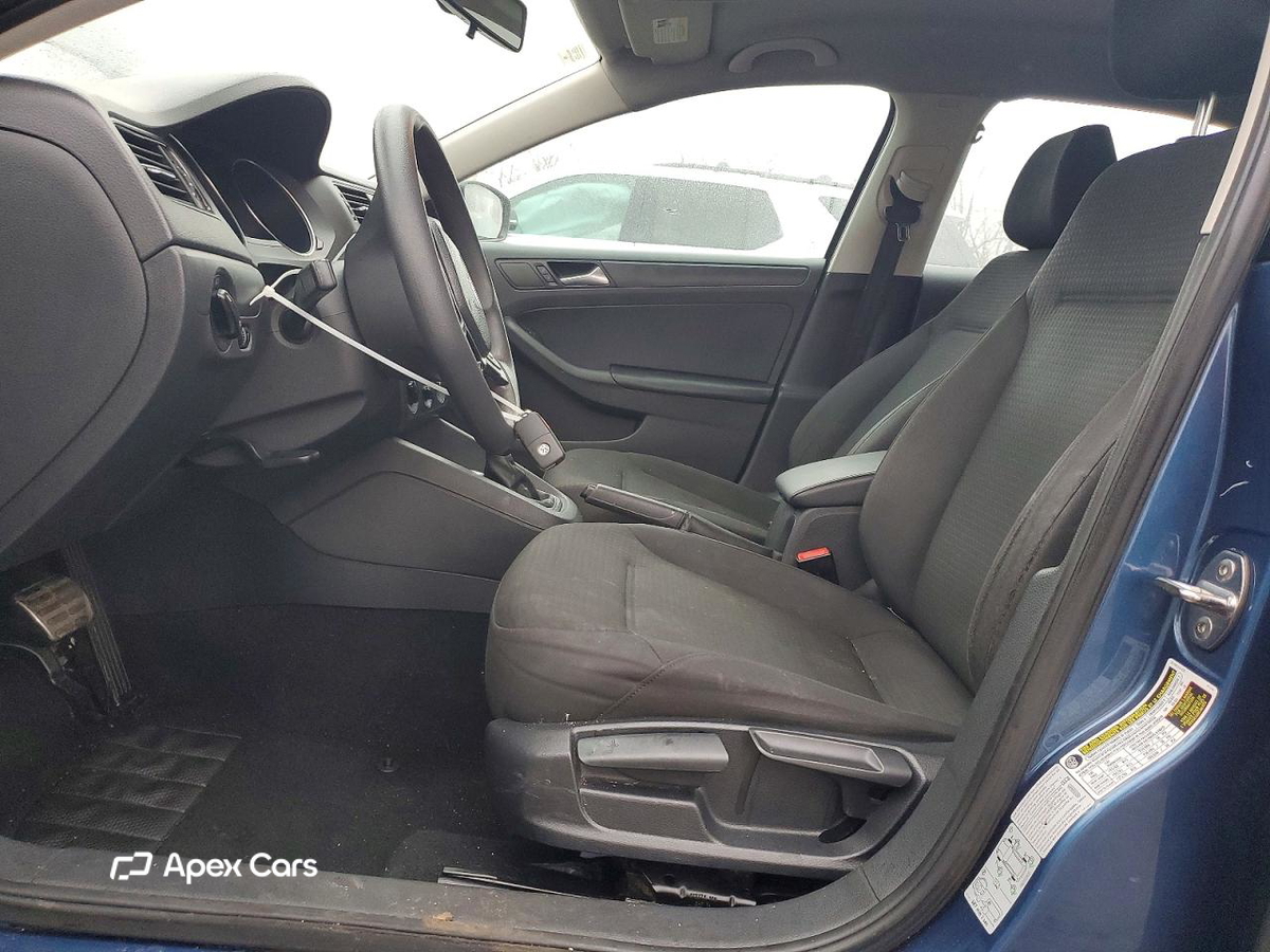 Volkswagen Jetta 2015