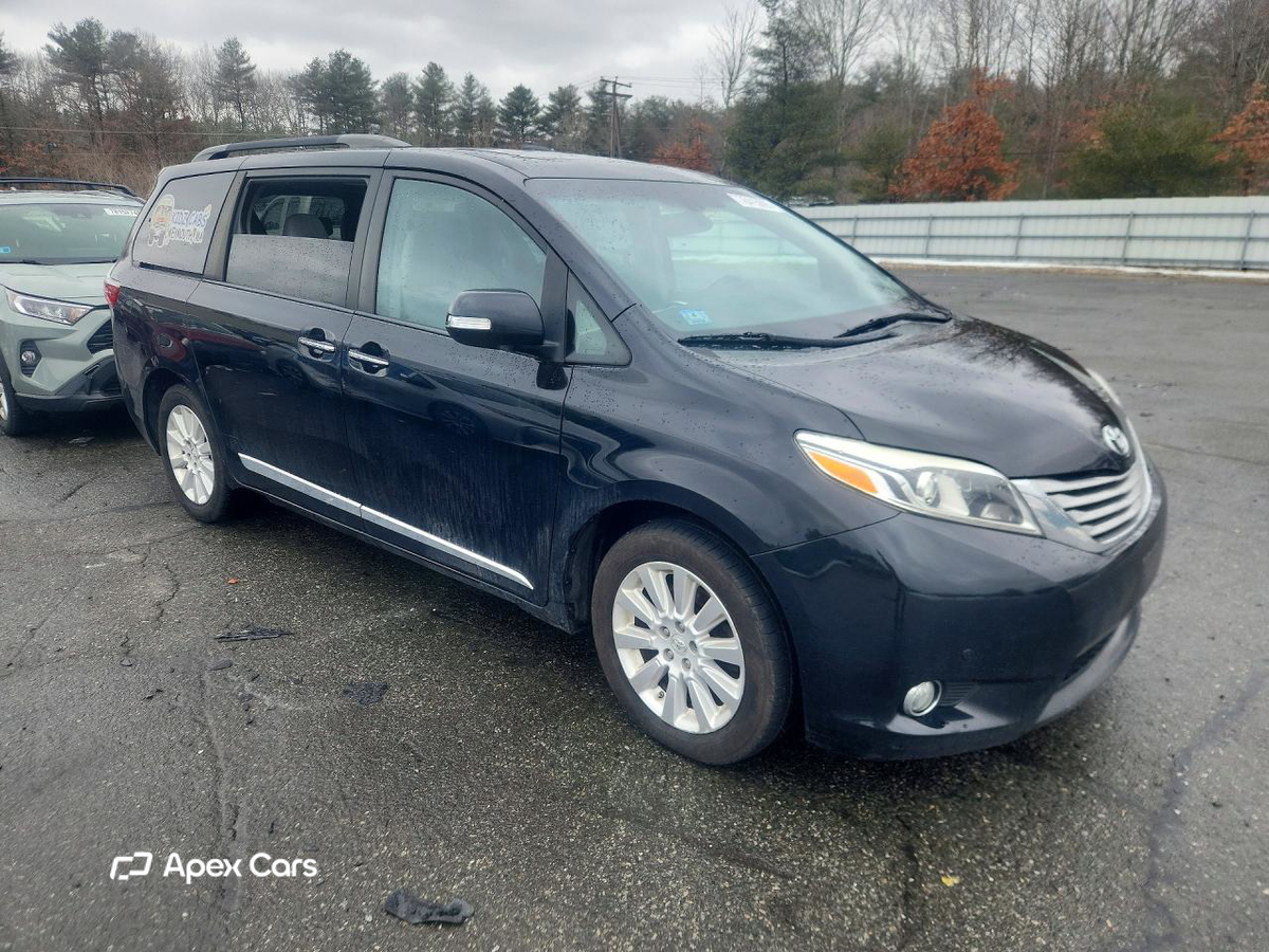 Toyota Sienna 2015