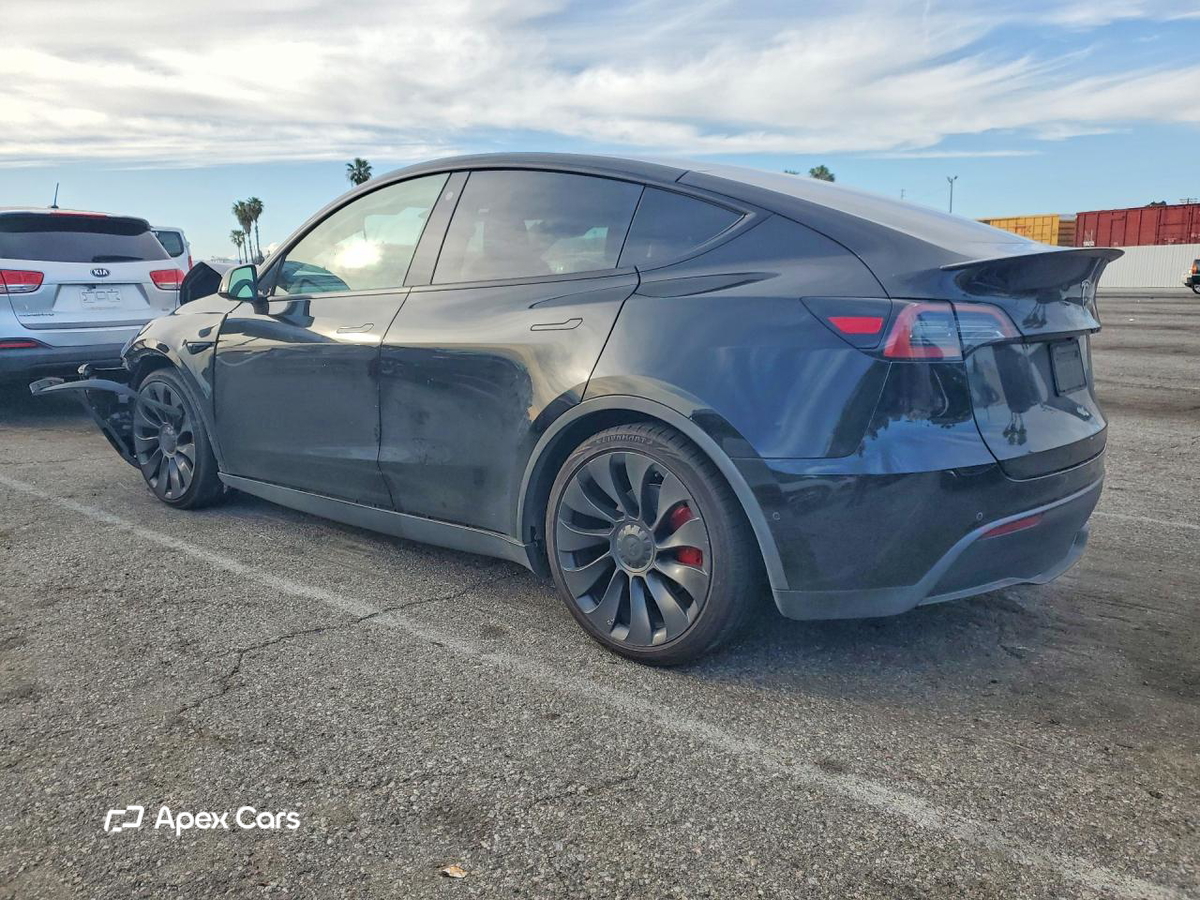Tesla Model Y 2022