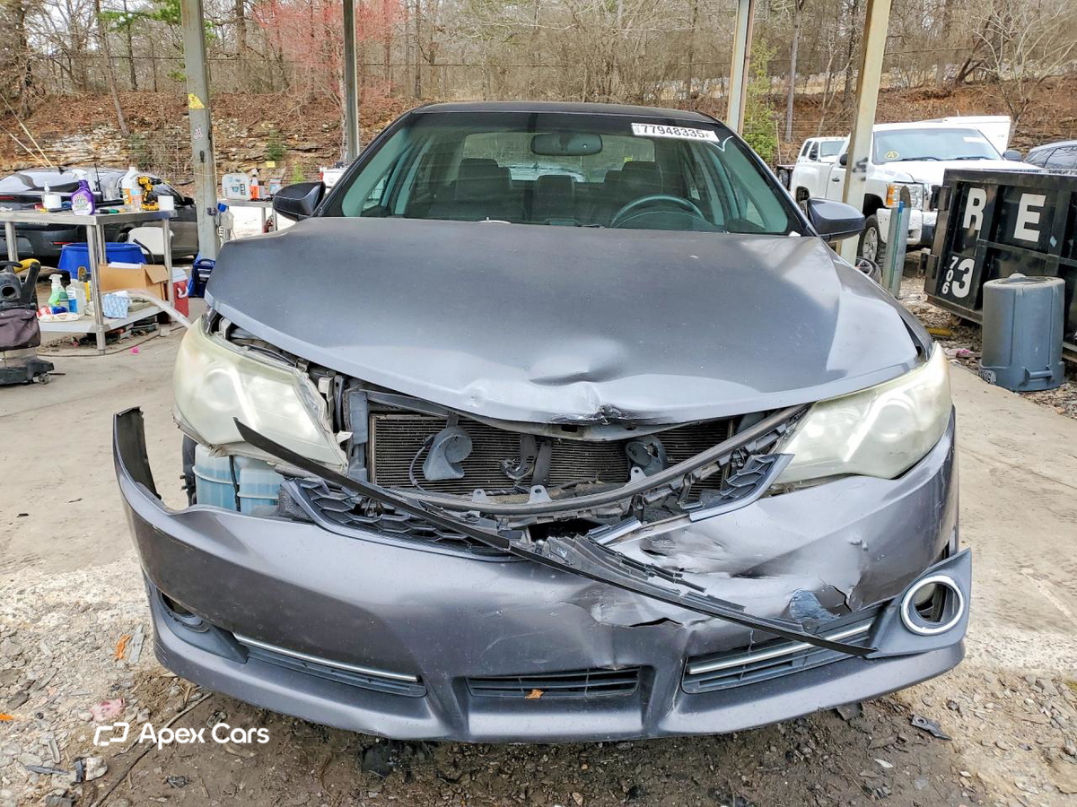Toyota Camry 2012