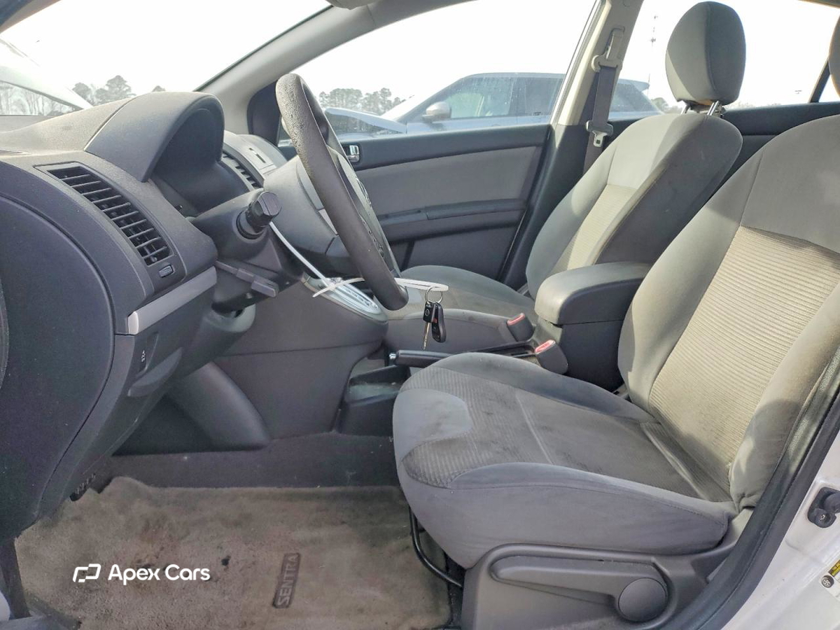 Nissan Sentra 2012