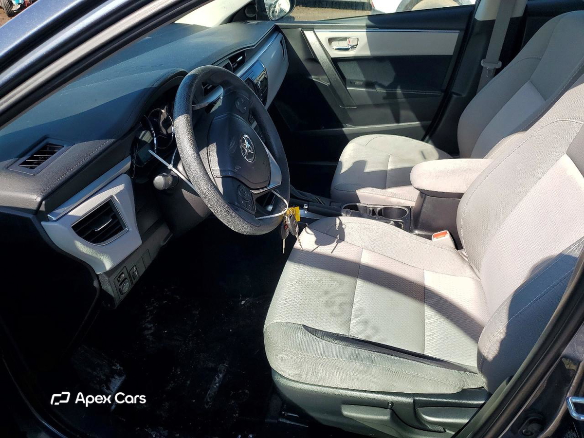 Toyota Corolla 2015