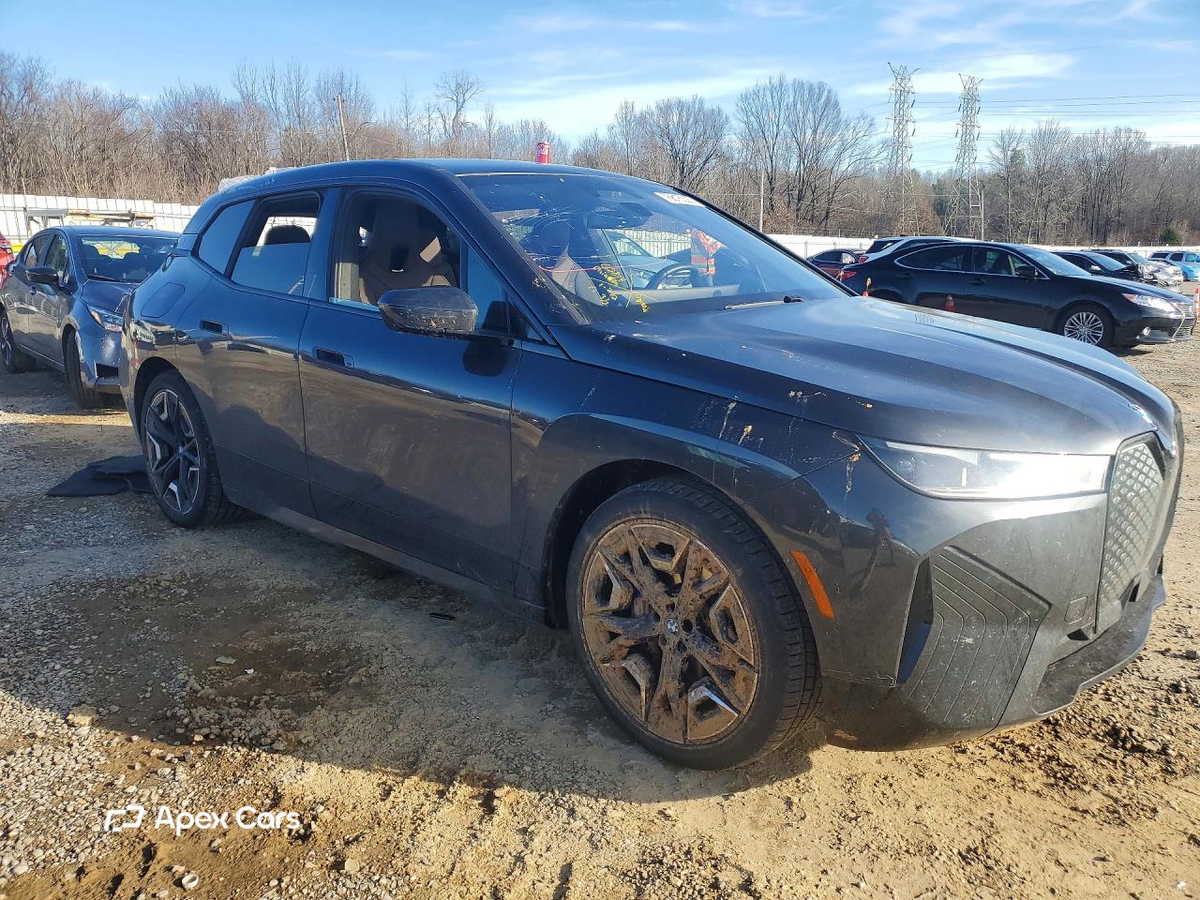 BMW iX 2024