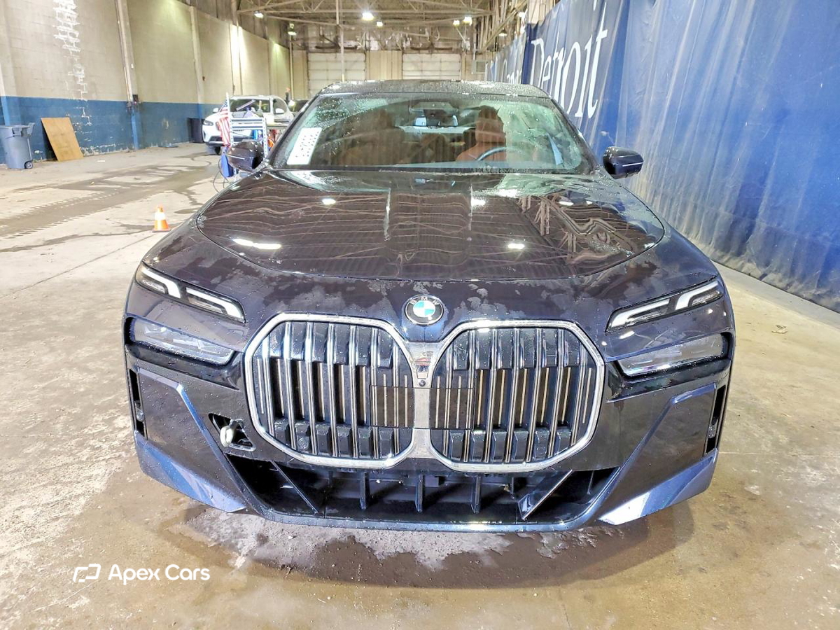BMW Series 7 2023