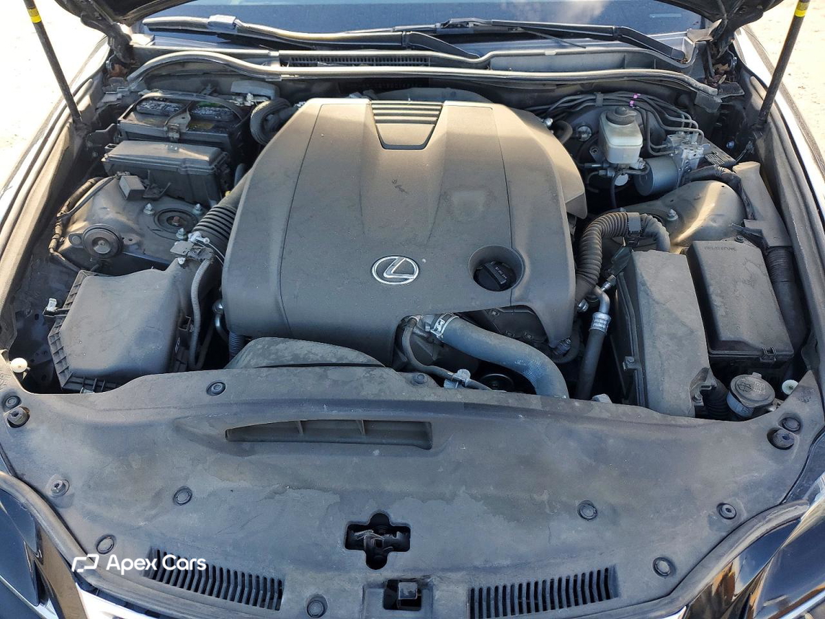 Lexus IS 2014