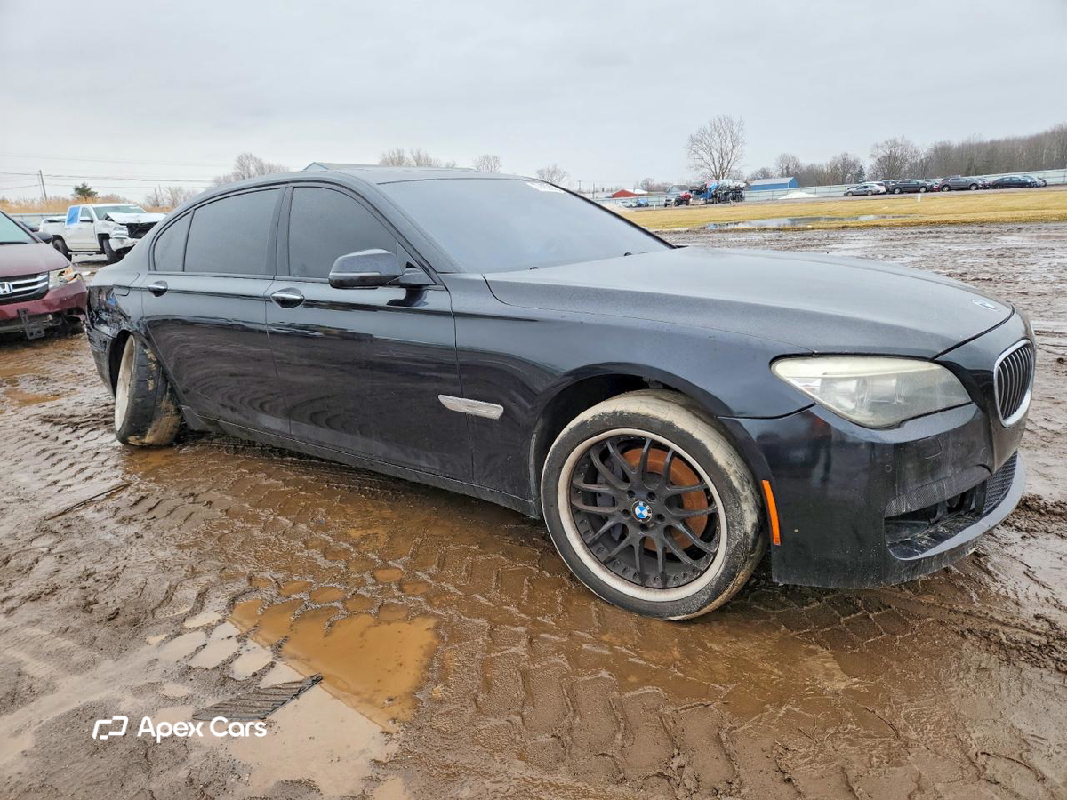 BMW Series 7 2013