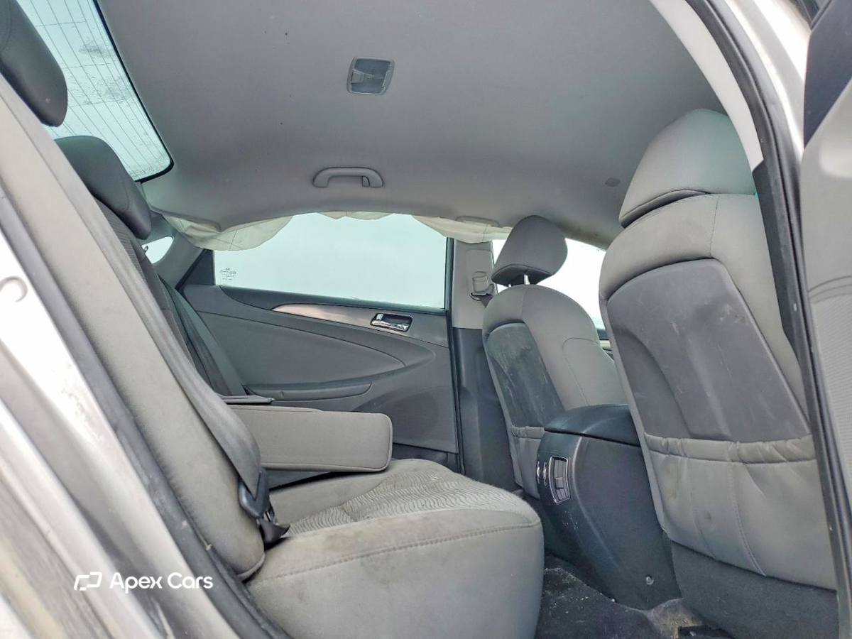 Hyundai Sonata 2013