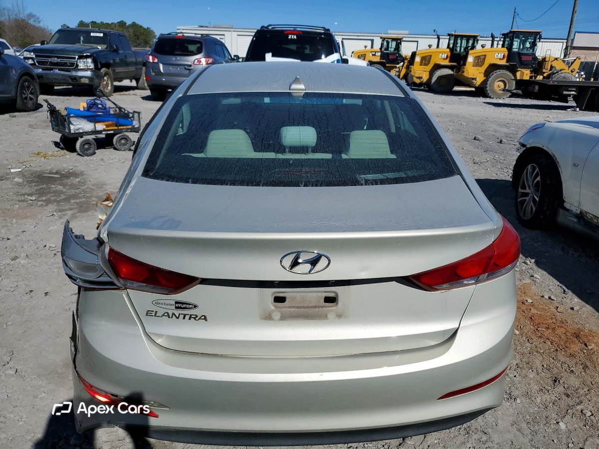 Hyundai Elantra 2017