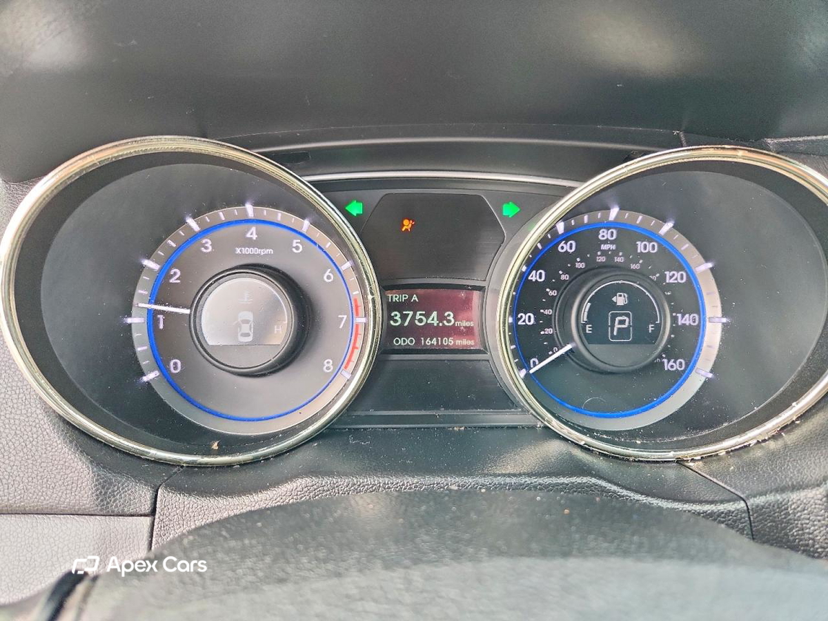 Hyundai Sonata 2011