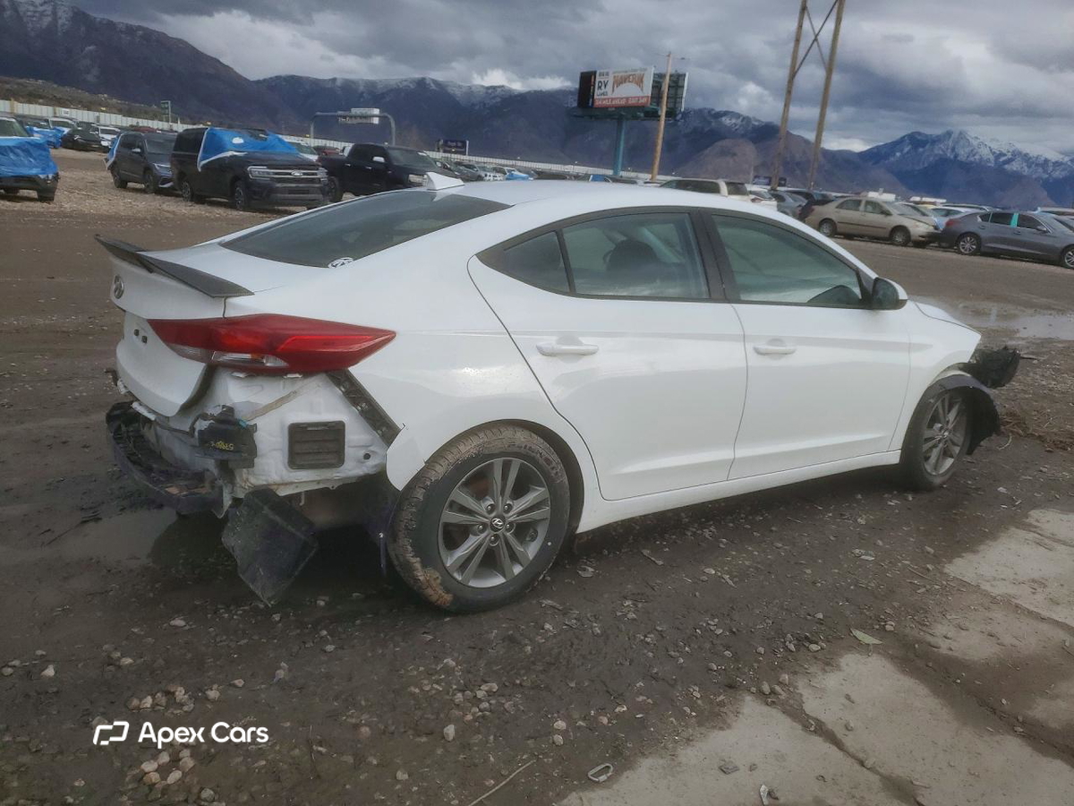 Hyundai Elantra 2018