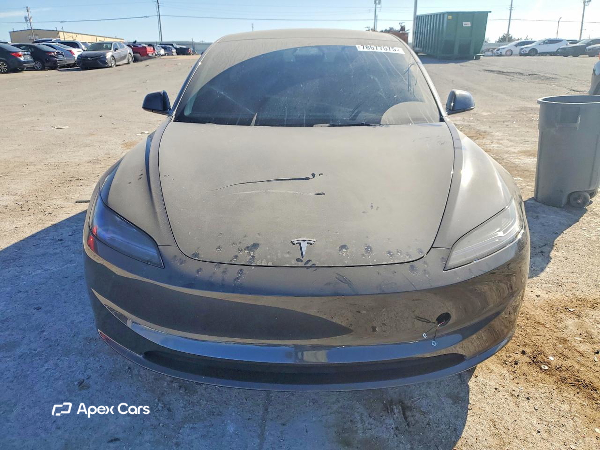 Tesla Model 3 2025
