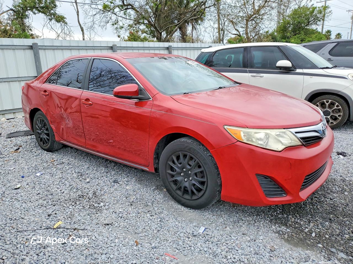 Toyota Camry 2012