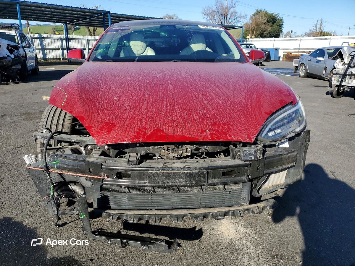 Tesla Model S 2018