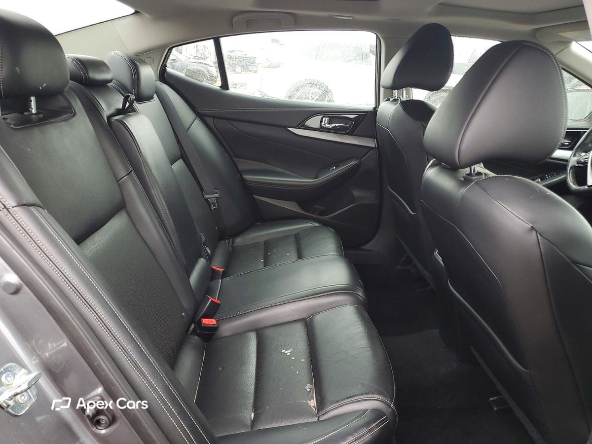 Nissan Maxima 2016