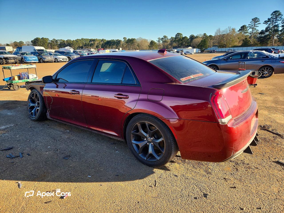 Chrysler 300 2020