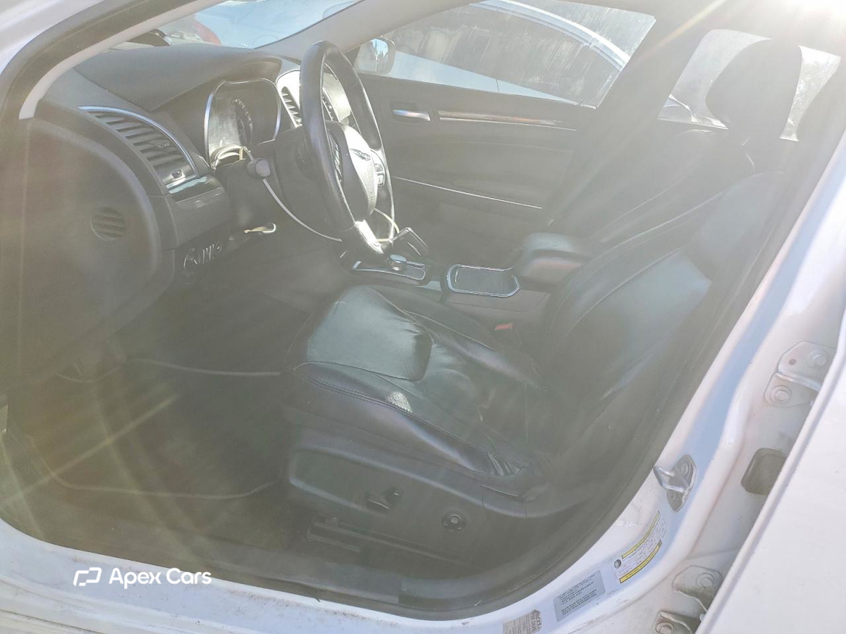 Chrysler 300 2015