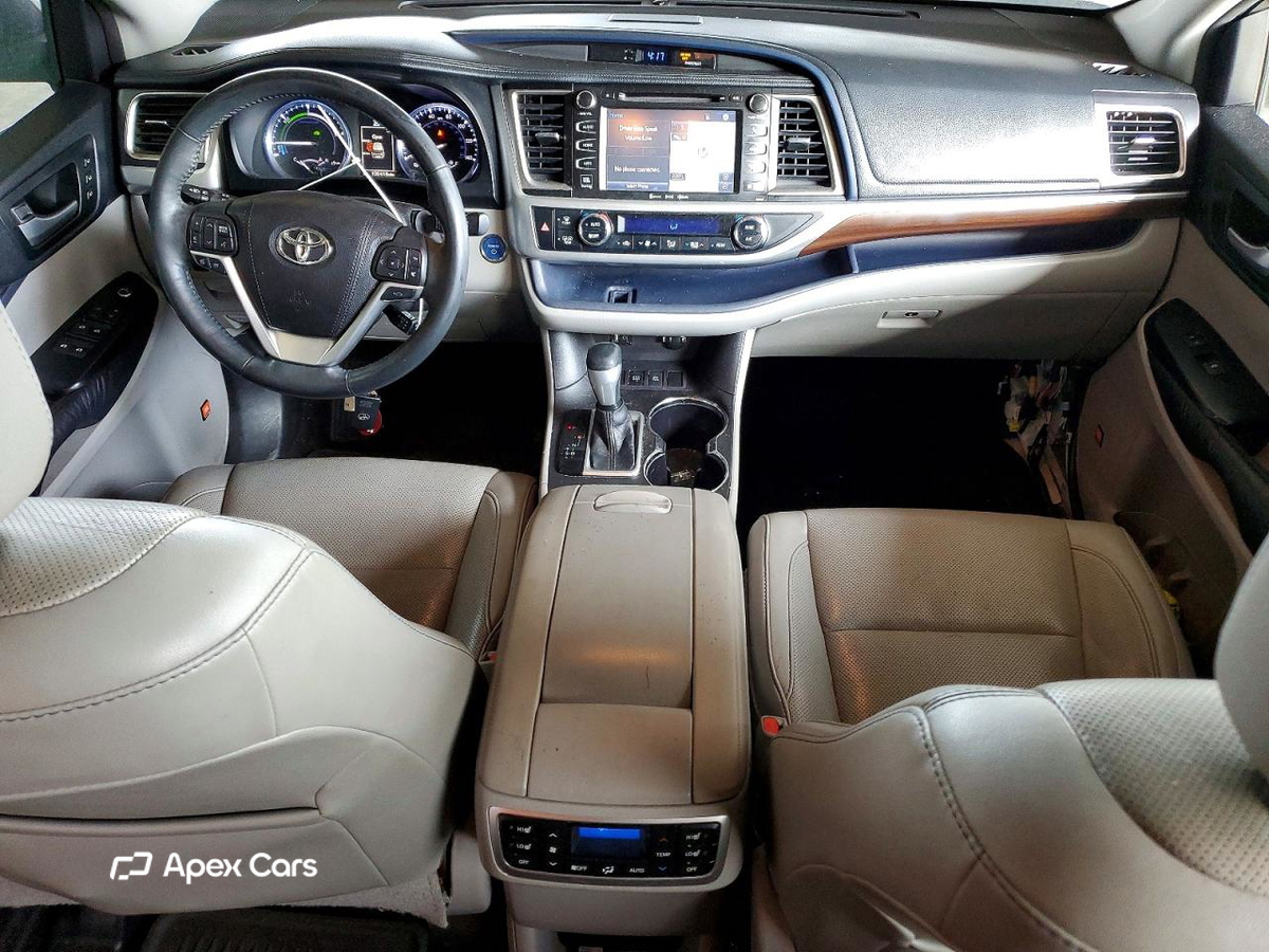 Toyota Highlander 2016