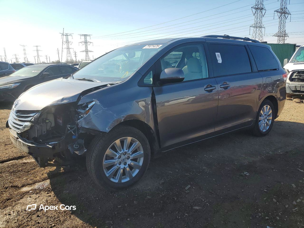 Toyota Sienna 2014